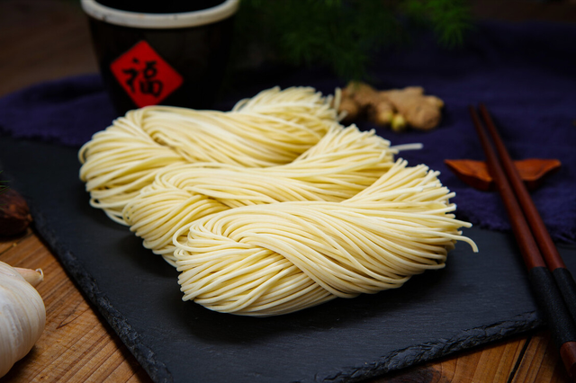 机械面道，承载一碗面的深层滋味
